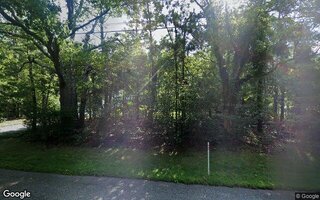 109 Spinney Rd, East Quogue, NY 11942