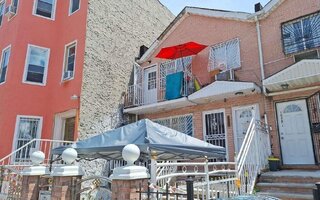 1090 Hancock St #1, Brooklyn, NY 11221