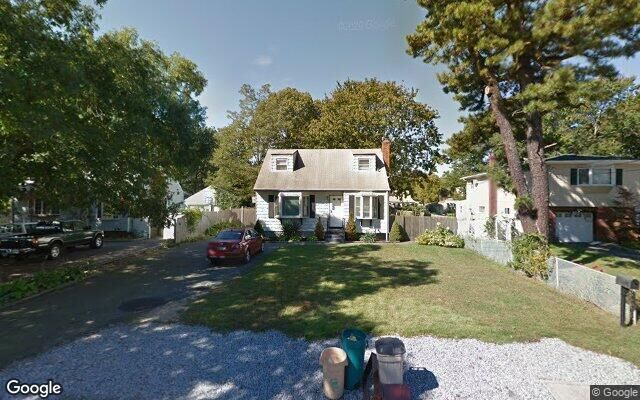 1096 Bay Shore Ave, Bay Shore, NY 11706