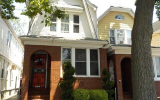 1099 E 43rd St, Brooklyn, NY 11210