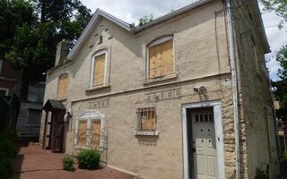 11-10 124 St, College Point, NY 11356