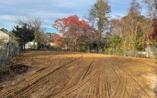 11 3rd St, Coram, NY 11727