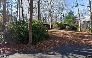 11 Chiswell Dr, Melville, NY 11747