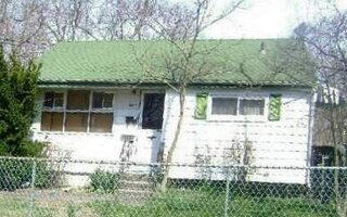 11 Cypress St, Central Islip, NY 11722