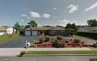 11 Marlin Dr, Copiague, NY 11726