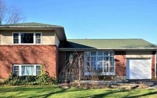 11 Otsego Pl, Commack, NY 11725