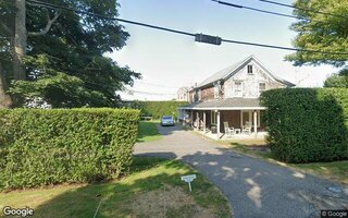 11 Plant St, Southampton, NY 11968