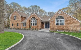 11 Talkhouse Walk, East Hampton, NY 11937