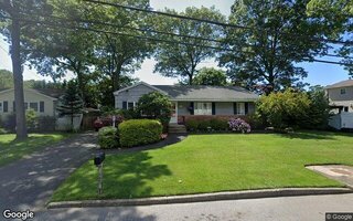 110 Avenue D, Holbrook, NY 11741