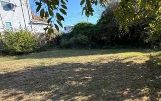 110 Cedar Rd, Inwood, NY 11096