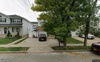 110 Clay Pit Rd, Staten Island, NY 10309