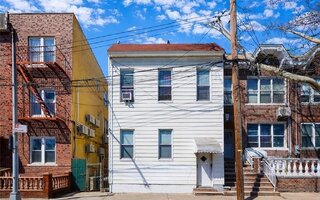 110 Gatling Pl, Brooklyn, NY 11209