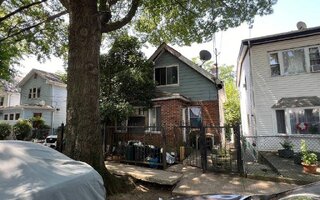 111-14 156th St, Jamaica, NY 11433