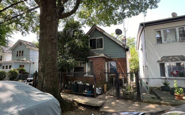 111-14 156th St, Jamaica, NY 11433 (Incomplete)