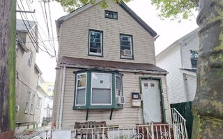 111-73 43rd Ave, Corona, NY 11368