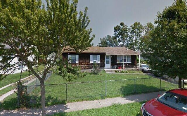 111 East Ave, Freeport, NY 11520