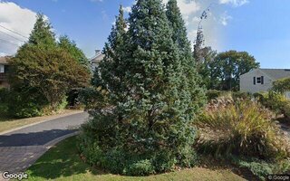 111 Ocean Ave, Islip, NY 11751