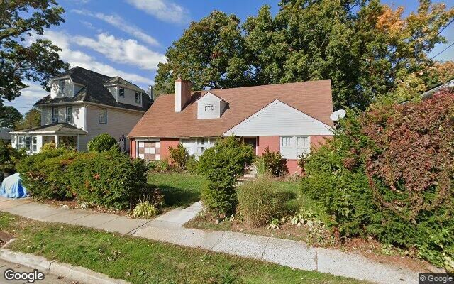 111 W Marshall St, Hempstead, NY 11550