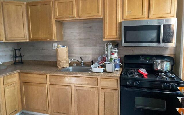 1110 Putnam Ave, Brooklyn, NY 11221 (Kitchen)