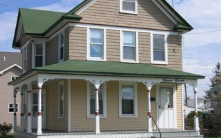 1111 Cornwell Ave, Baldwin, NY 11510