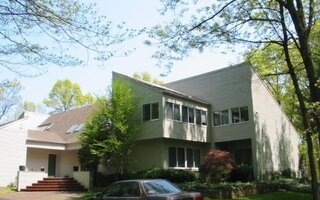 1117 Cedar Ridge Rd, Oyster Bay, NY 11771