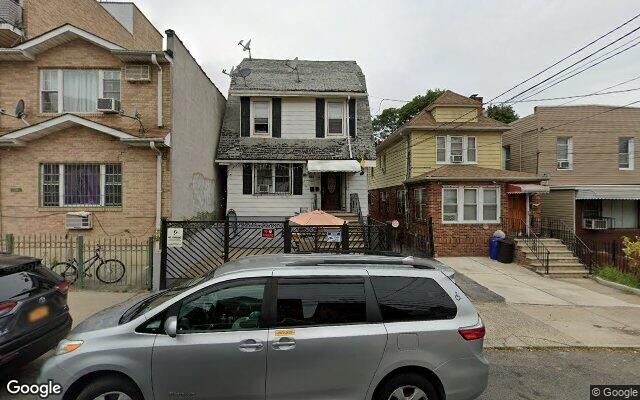 112-23 39th Ave, Corona, NY 11368