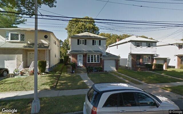112-44 180th St, Jamaica, NY 11433