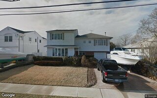 112 Forest Ave, Massapequa, NY 11758