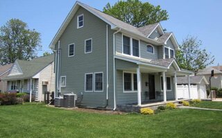 113 Rosebud Ave, Merrick, NY 11566