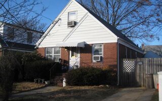 1132 Norbay St, Franklin Square, NY 11010