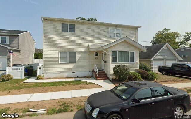 1135 Ruth Pl, North Bellmore, NY 11710