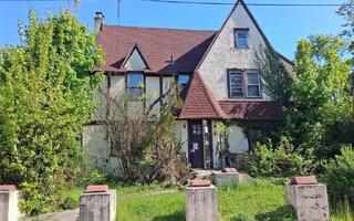 114-36 176th St, Addisleigh Park, NY 11434