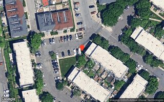 114 Admiral Ct #04-114-H, Bronx, NY 10473