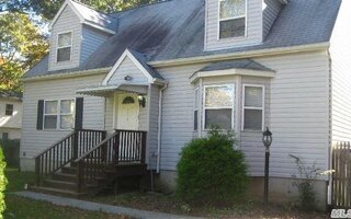 114 Moriches Middle Island Rd, Shirley, NY 11967