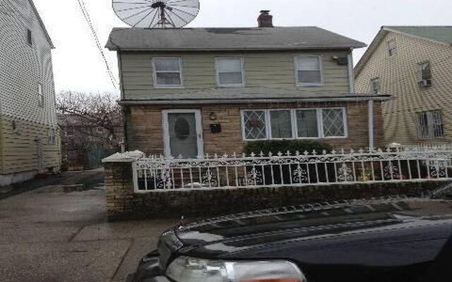 115-28 201st St, Saint Albans, NY 11412
