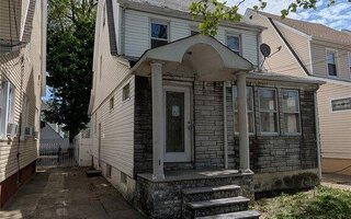 115-37 197 St, Saint Albans, NY 11412