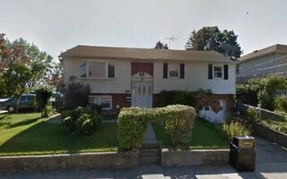 115 Arthur Ave, Floral Park, NY 11001