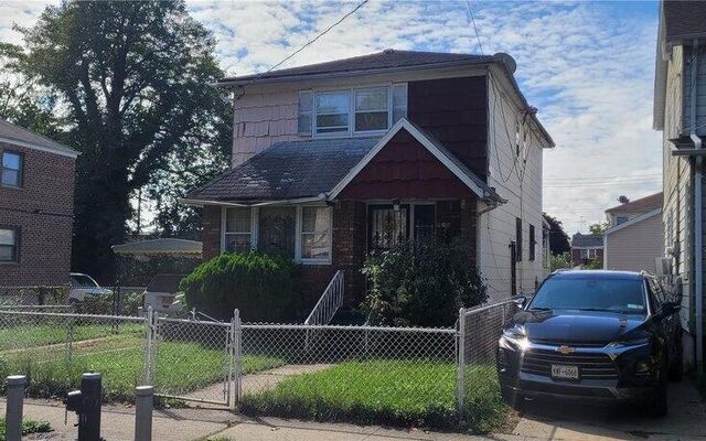 116-20 169th St, Jamaica, NY 11434 (House View)