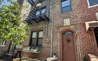 116 Gatling Pl, Brooklyn, NY 11209