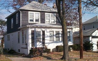 117 Martens Ave, Valley Stream, NY 11580