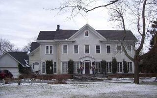117 S Fairview Ave, Bayport, NY 11705
