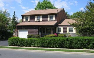 1178 Meadowbrook Rd, Merrick, NY 11566