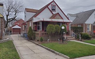 118-39 223rd St, Cambria Heights, NY 11411