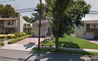 118 E 9th St, Huntington Station, NY 11746