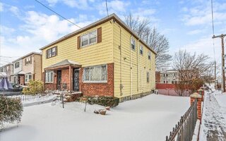 11802 Springfield Blvd, Cambria Heights, NY 11411