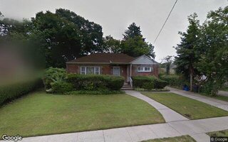 1196 Willow St, Uniondale, NY 11553