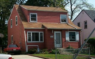 12 Belmont Pkwy, Hempstead, NY 11550