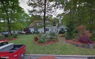 12 Davidson Dr, Manorville, NY 11949