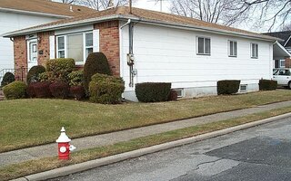 12 Grant Ave, Bethpage, NY 11714