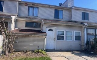 12 Regis Dr #79, Staten Island, NY 10314